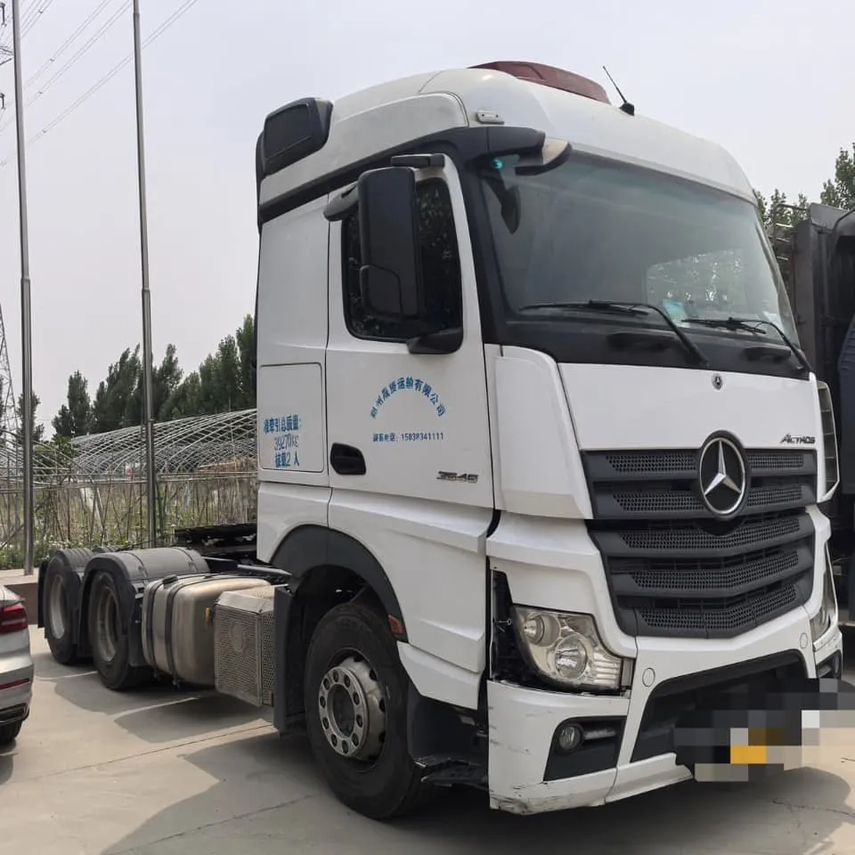 Čínsky ťažký mercedes - Benz Tractor Truck pre Long - prepravu vzdialenosti