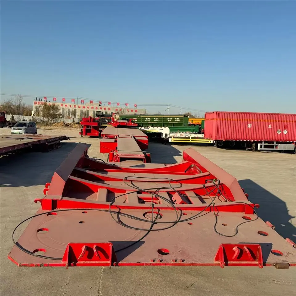 Veľkoobchod v továrni prispôsobené 3 nápravy 60 ton 4 nápravy 100T Oceľový náves Lowboy Náves s nakladačom na predaj Príves s nakladačom